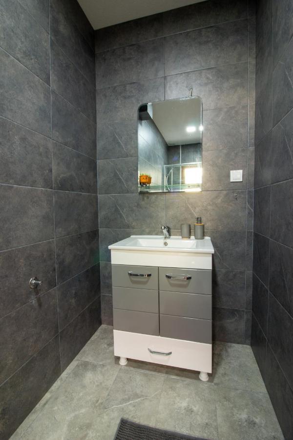 City Gate Apartment Охрид Екстериор снимка